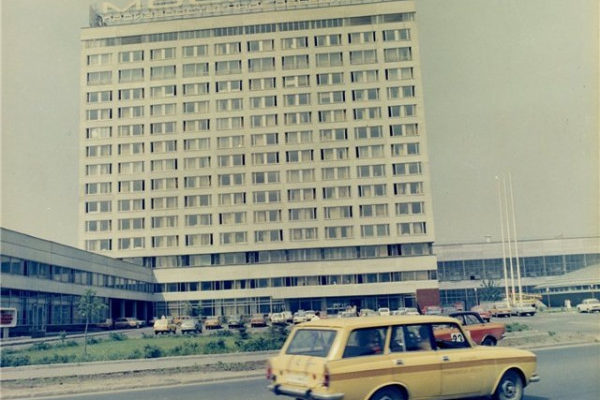 ЗАВОД МОСКВИЧ ДО И ПОСЛЕ