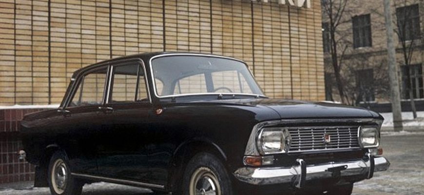 ИСТОРИЯ МОСКВИЧА 412